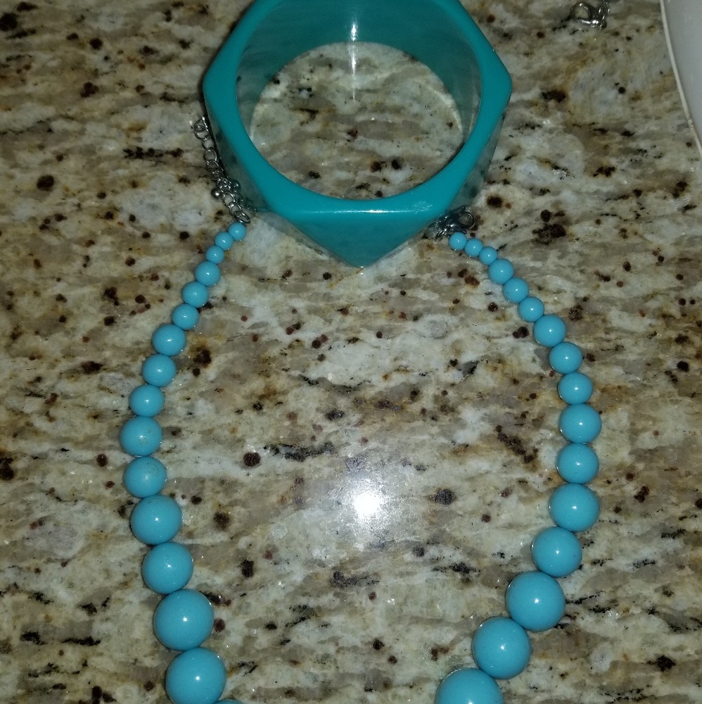 Matching Bracelet & necklace